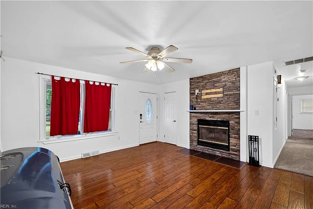 656 Hillwell RD, CHESAPEAKE VA 23322 thumb 9