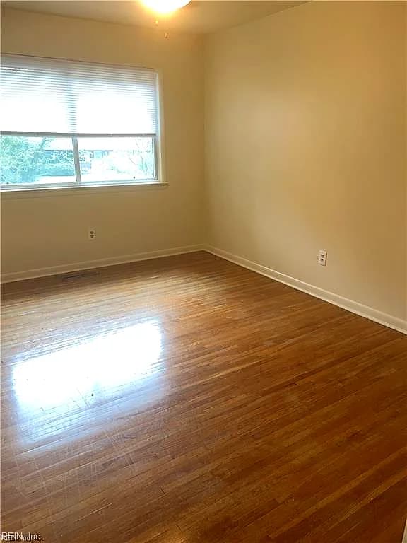 10 Excalibur PL, NEWPORT NEWS VA 23602 thumb 8