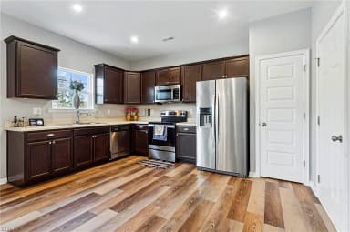 116 Meadows Landing LN, SUFFOLK VA 23434 thumb 12