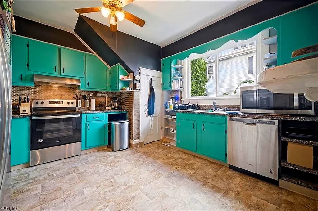 131 Bellamy AVE, NORFOLK VA 23523 thumb 12