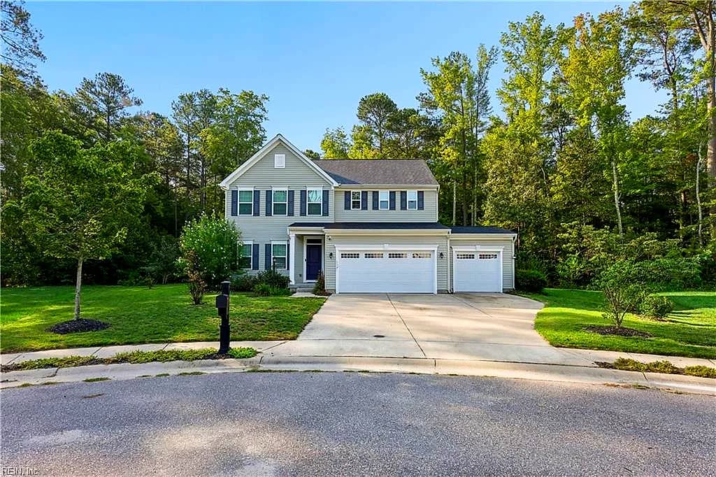 114 Silverlake RN, YORKTOWN VA 23690 - Main photo