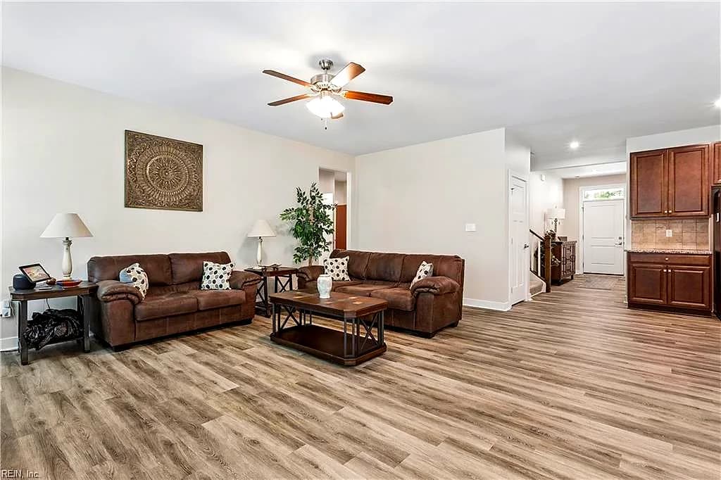 114 Silverlake RN, YORKTOWN VA 23690 thumb 12