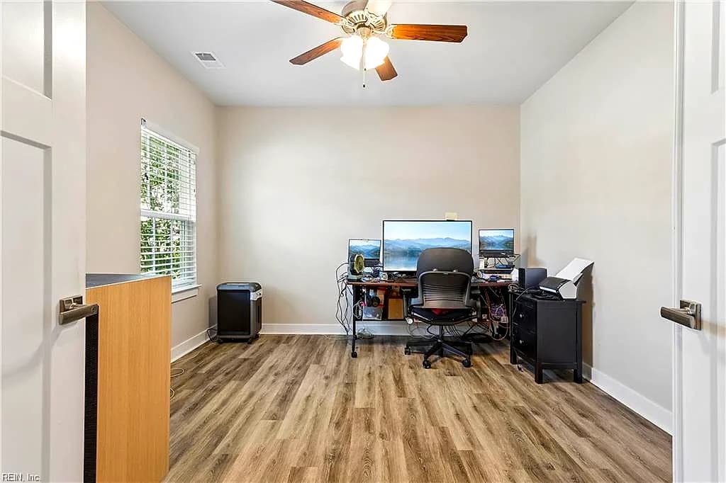 114 Silverlake RN, YORKTOWN VA 23690 thumb 7