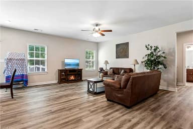 114 Silverlake RN, YORKTOWN VA 23690 thumb 10