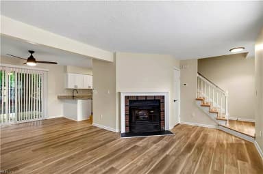 1974 Woodgate ARCH, CHESAPEAKE VA 23320 thumb 5
