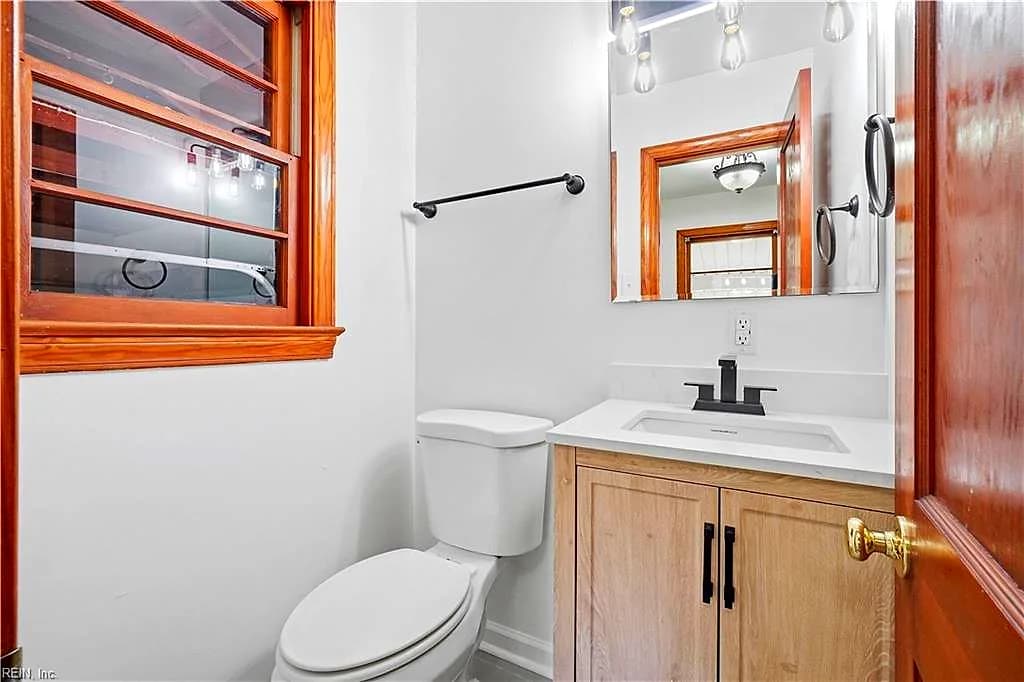 20 Corbin DR, NEWPORT NEWS VA 23606 thumb 12