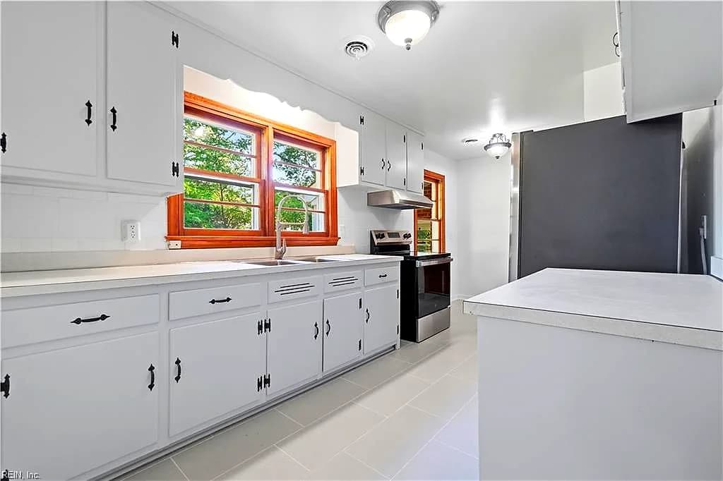 20 Corbin DR, NEWPORT NEWS VA 23606 thumb 8