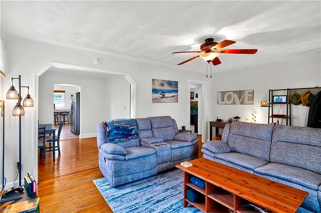 1057 W Ocean View AVE, NORFOLK VA 23503 - Photo 5