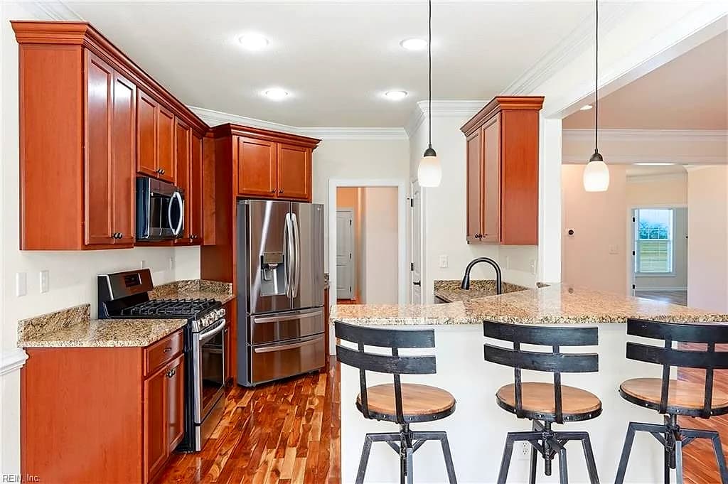 2100 Manning RD, SUFFOLK VA 23434 - Photo 5