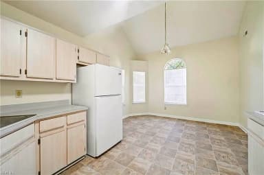 381 Westview DR, HAMPTON VA 23666 thumb 11