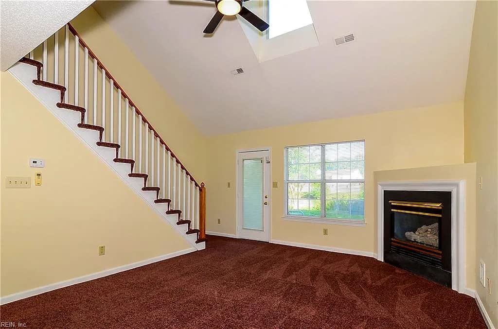 381 Westview DR, HAMPTON VA 23666 - Photo 3