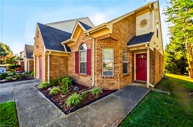381 Westview DR, HAMPTON VA 23666 thumb 3