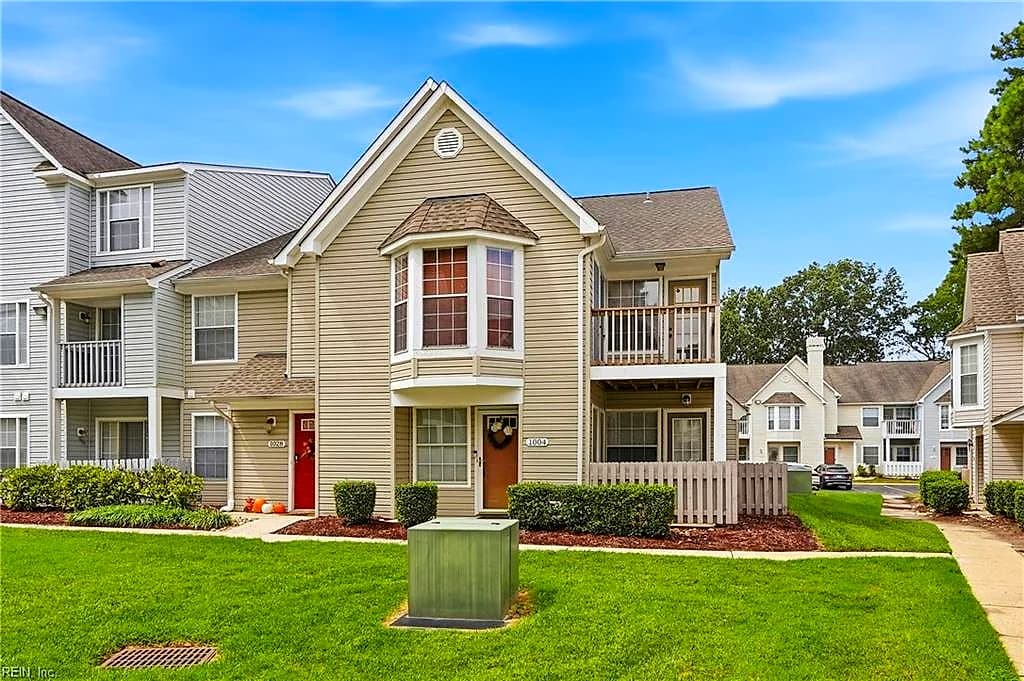 1004 Pebblewood DR, VIRGINIA BEACH VA 23464 - Photo 4