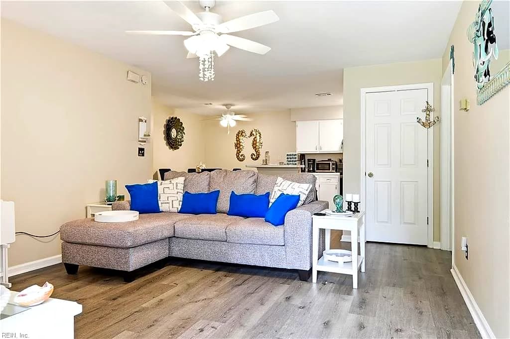 1004 Pebblewood DR, VIRGINIA BEACH VA 23464 - Photo 5