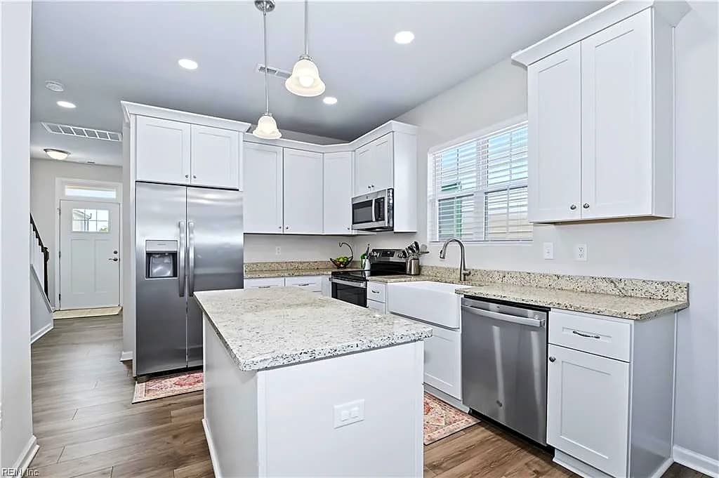 1435 Seaboard AVE, CHESAPEAKE VA 23324 - Photo 4