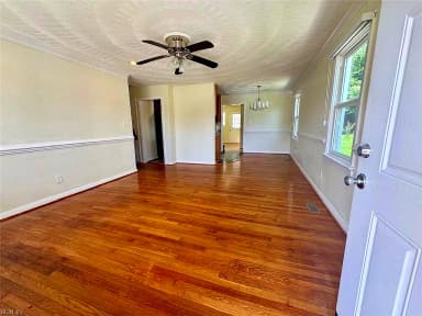 3717 Victoria BLVD, HAMPTON VA 23669 thumb 4