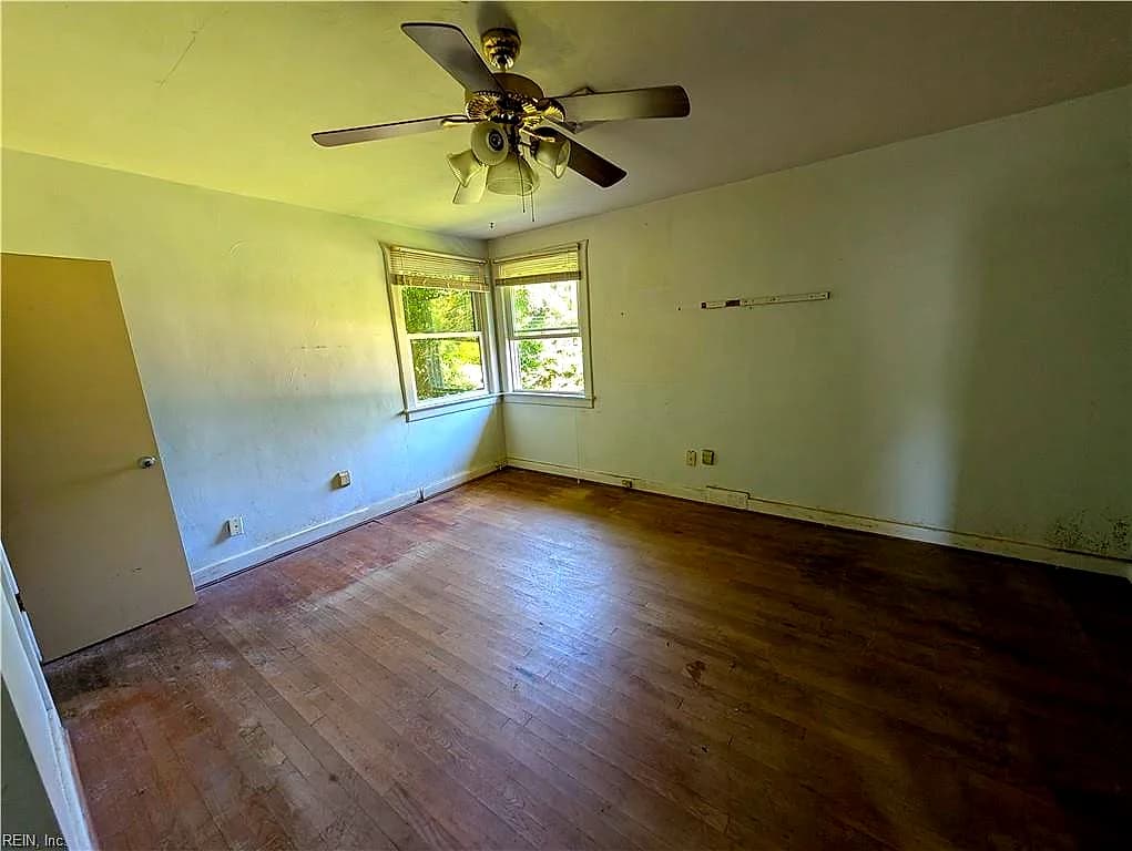 5017 Lake CIR, PORTSMOUTH VA 23703 thumb 8