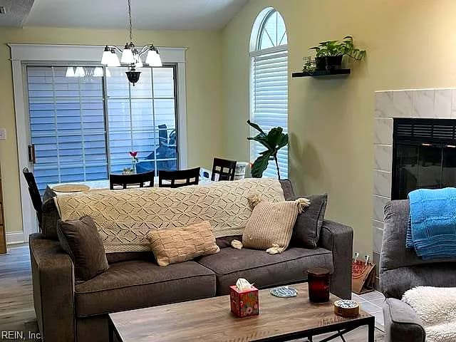 440 Lees Mill DR, NEWPORT NEWS VA 23608 thumb 12