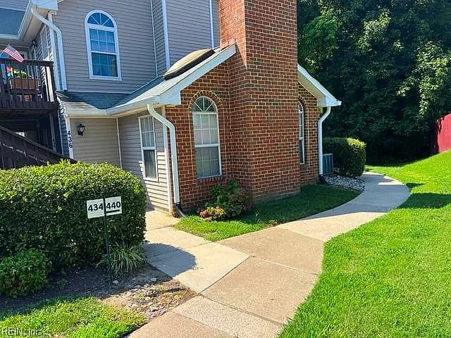 440 Lees Mill DR, NEWPORT NEWS VA 23608 - Photo 4