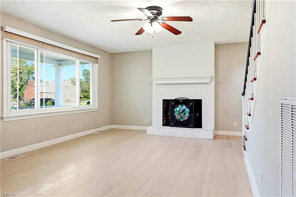 4009 Maple DR, CHESAPEAKE VA 23321 thumb 6