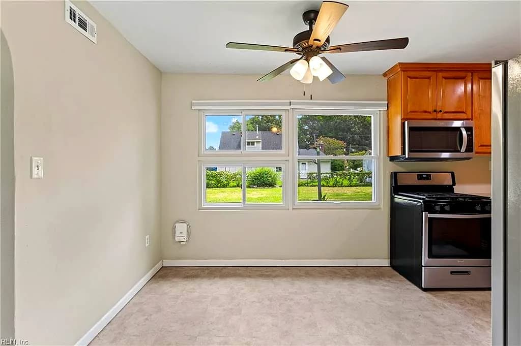 6112 Grimes CT, NORFOLK VA 23518 thumb 10