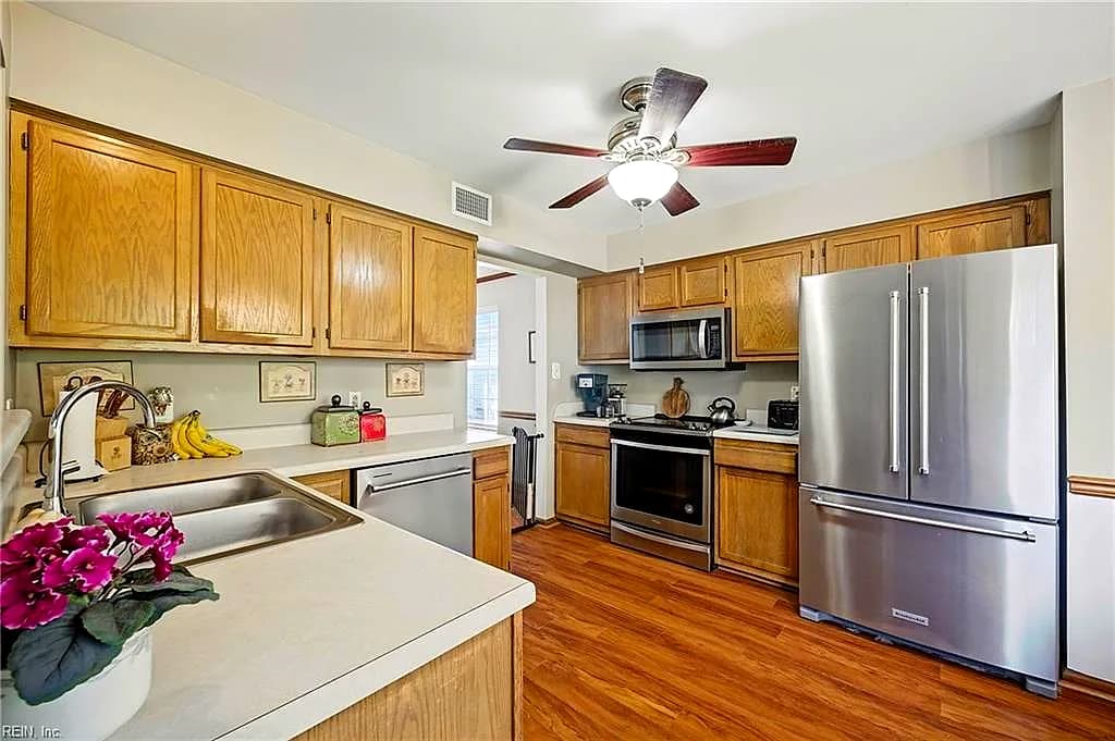 2604 Alamance CIR, VIRGINIA BEACH VA 23456 - Photo 4