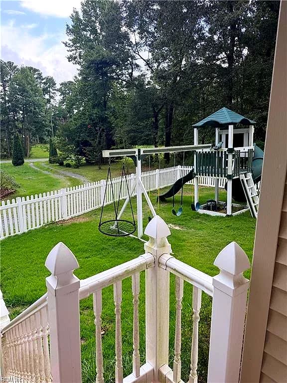 32300 Azalea LN, NEW CHURCH VA 23415 - Photo 4