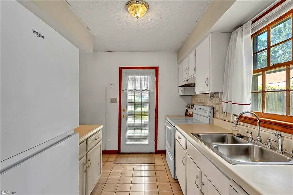 3868 Jousting ARCH, VIRGINIA BEACH VA 23456 thumb 12