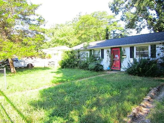 2011 Seward DR, HAMPTON VA 23663 - Photo 4