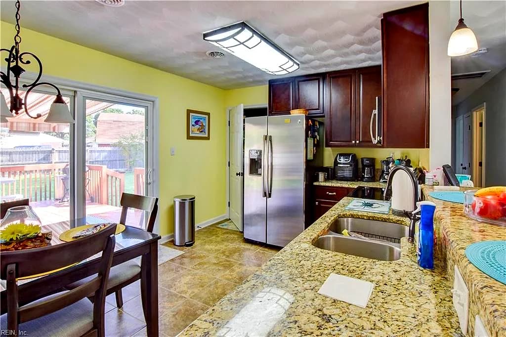 8 Raymond CT, PORTSMOUTH VA 23703 thumb 8