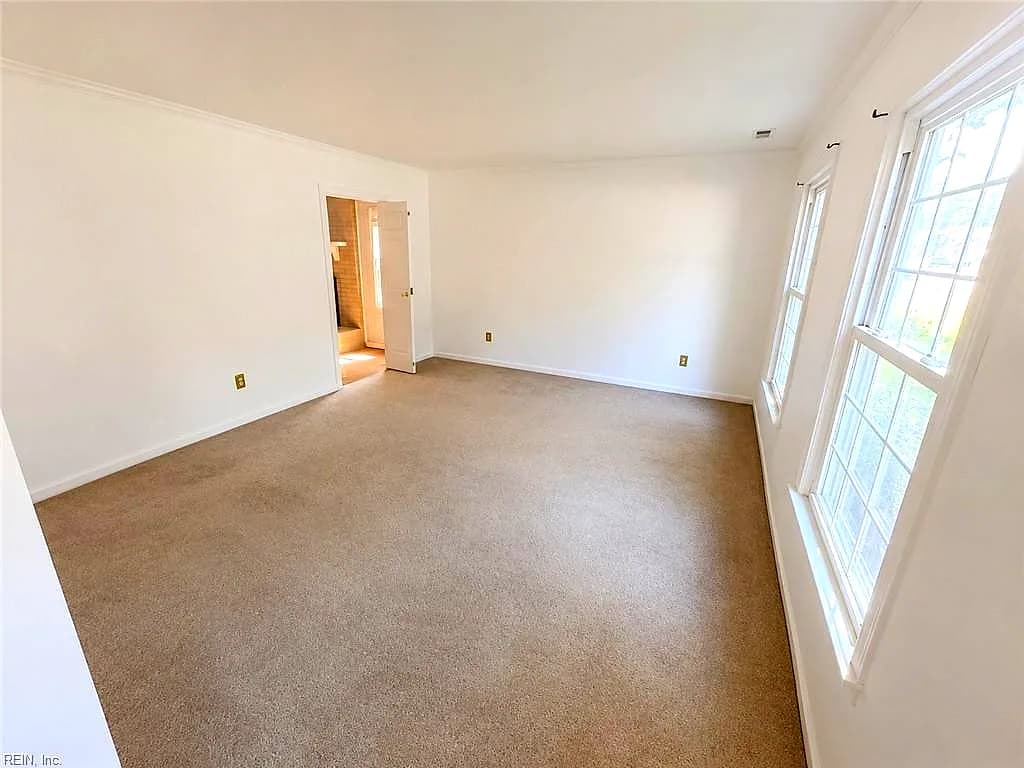 72 Apollo DR, HAMPTON VA 23669 - Photo 5