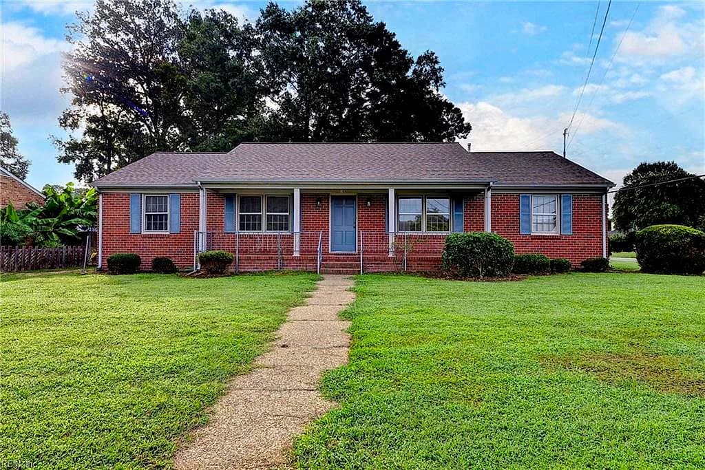 100 Peirsey PL, NEWPORT NEWS VA 23608 - Photo 2
