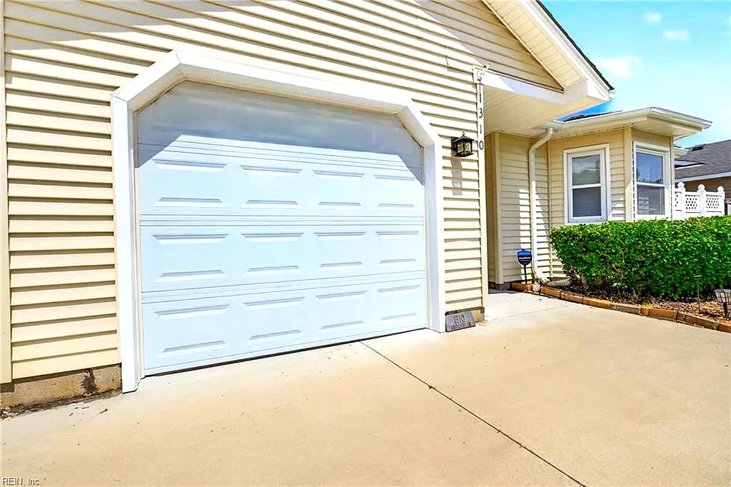 1310 Chickadee LN, VIRGINIA BEACH VA 23454 - Photo 5