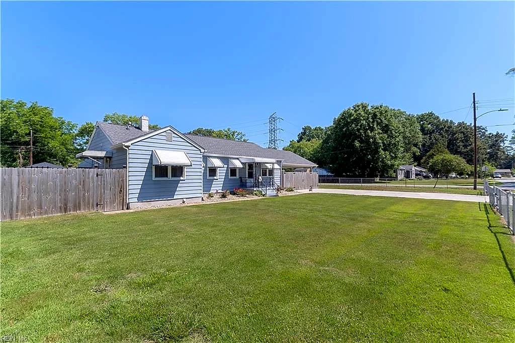 719 Paul ST, NEWPORT NEWS VA 23605 - Photo 5