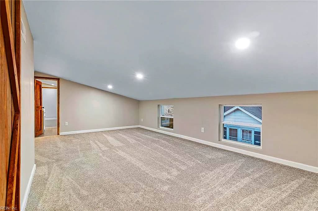 650 33rd St ST, NEWPORT NEWS VA 23607 thumb 11