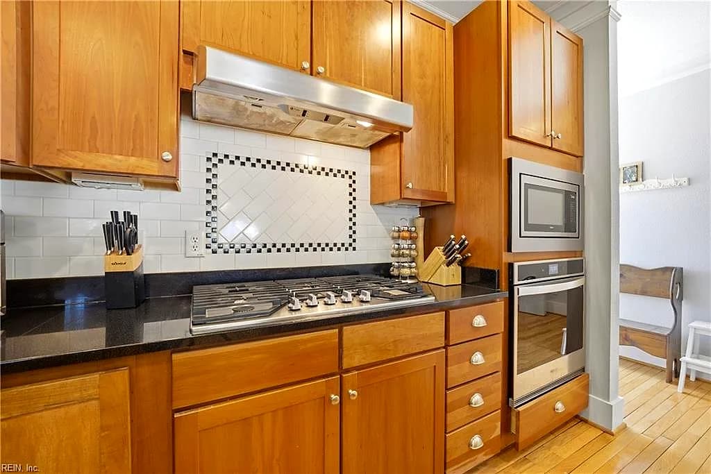 9569 7th Bay ST #A, NORFOLK VA 23518 thumb 9