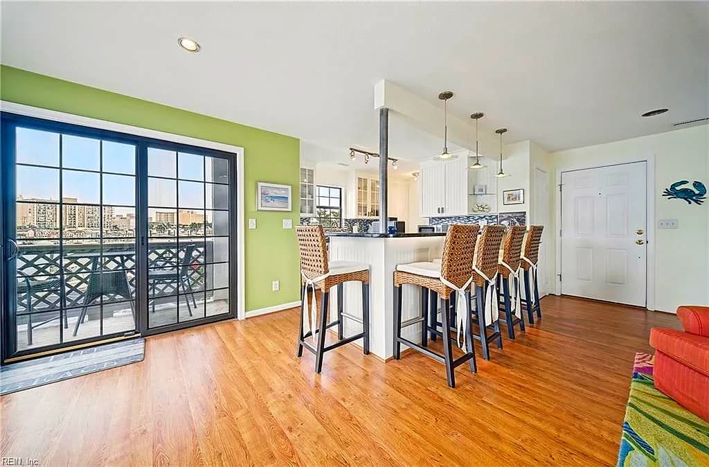417 Harbour PT #202, VIRGINIA BEACH VA 23451 - Photo 5