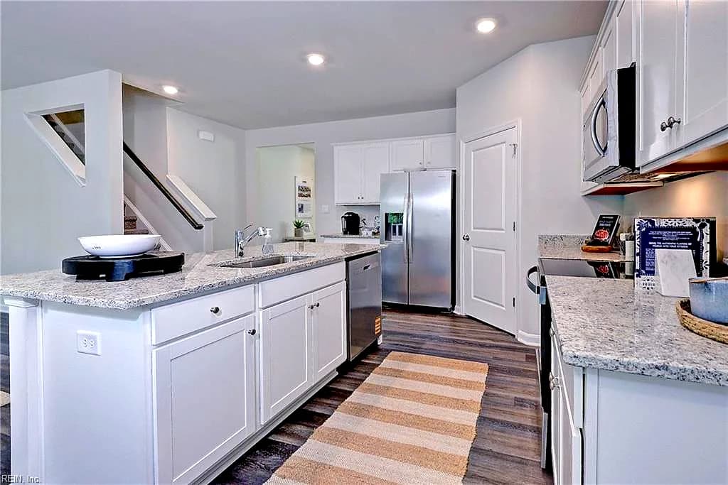 8685 Thomas Jefferson WAY, GLOUCESTER VA 23061 thumb 11
