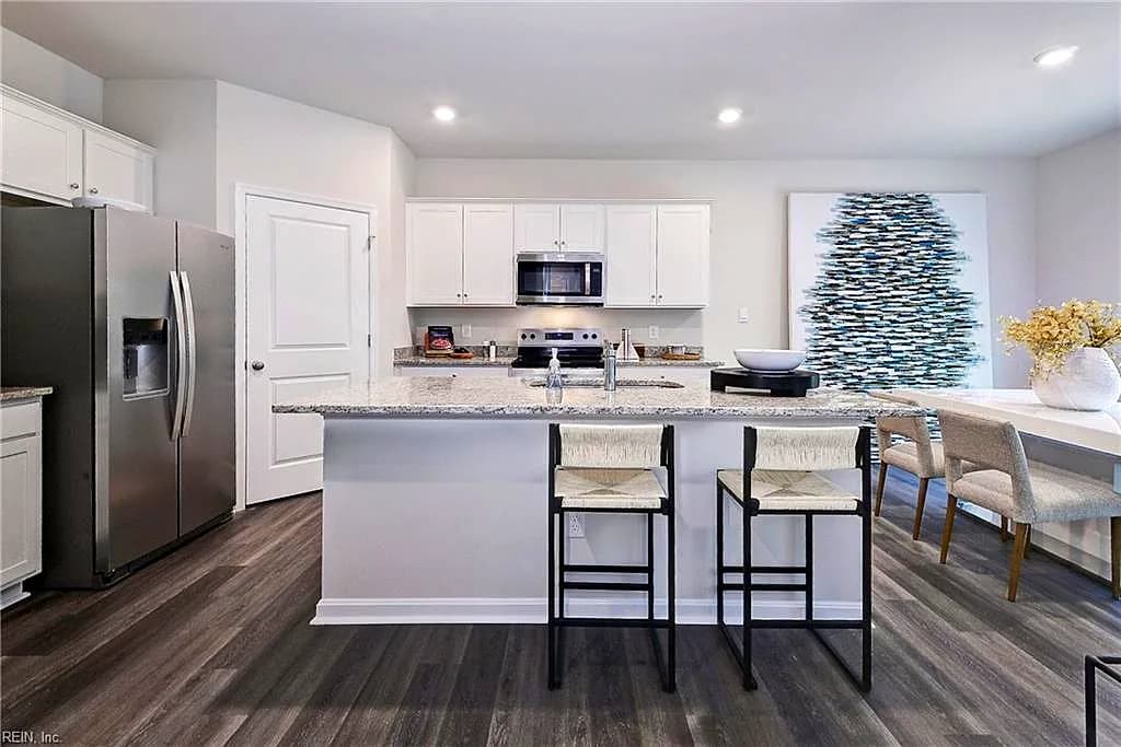 8685 Thomas Jefferson WAY, GLOUCESTER VA 23061 thumb 9