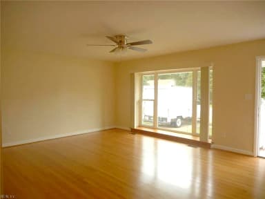 120 Latham DR, NEWPORT NEWS VA 23605 thumb 3