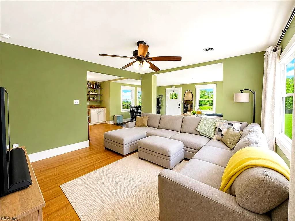 4651 Johns Point RD, GLOUCESTER VA 23061 thumb 10
