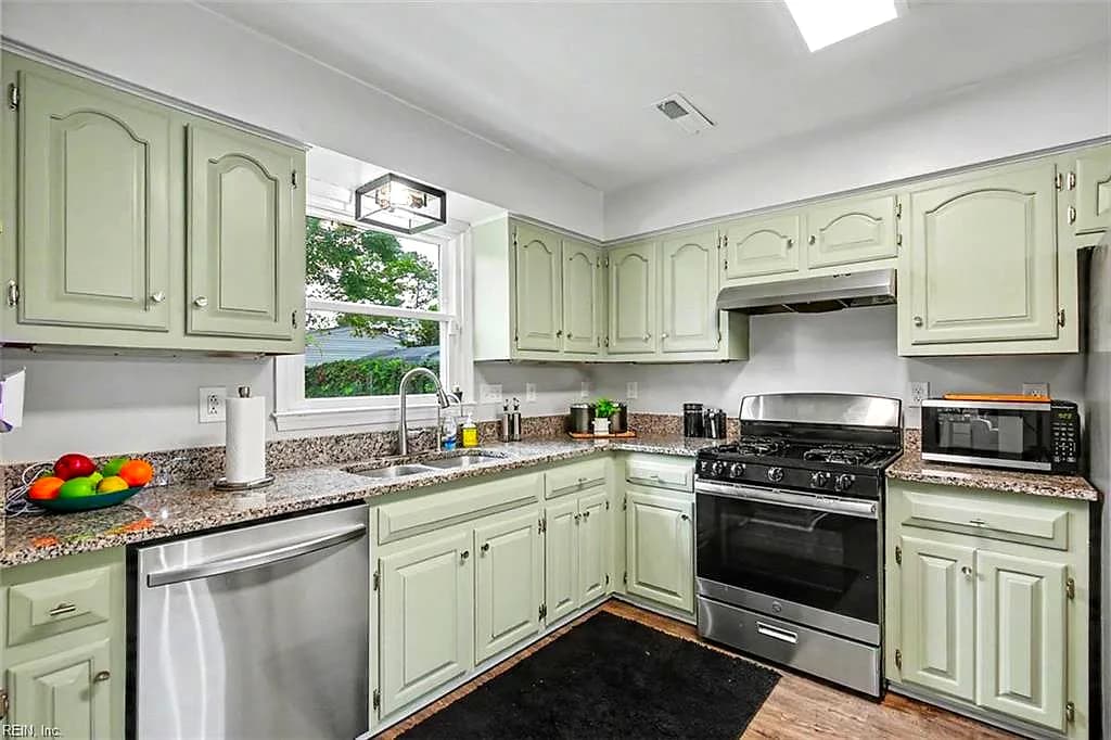 157 Dupre AVE, NORFOLK VA 23503 thumb 11