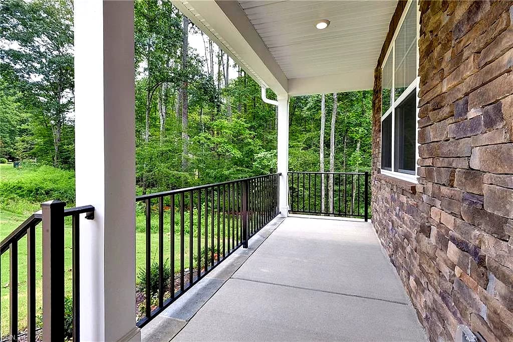7602 Patriots WAY, GLOUCESTER VA 23061 - Photo 4