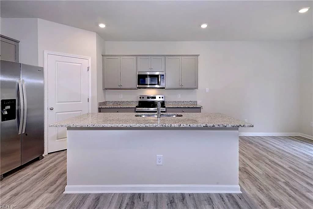 7602 Patriots WAY, GLOUCESTER VA 23061 thumb 8
