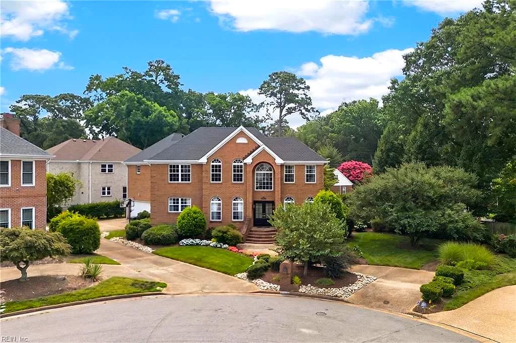 1700 Maze Hill MEWS, VIRGINIA BEACH VA 23455 - Main photo