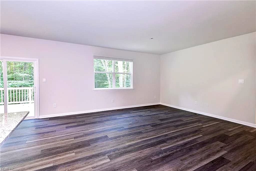 7785 Patriots WAY E, GLOUCESTER VA 23061 thumb 12