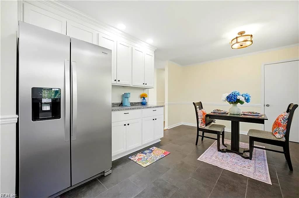 8157 Glass RD, HAYES VA 23072 thumb 10