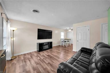 1935 N Lakeland DR, NORFOLK VA 23518 thumb 4