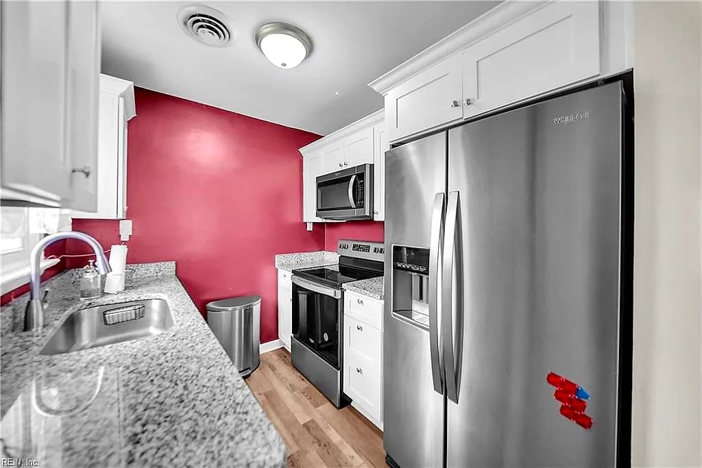 1935 N Lakeland DR, NORFOLK VA 23518 thumb 6