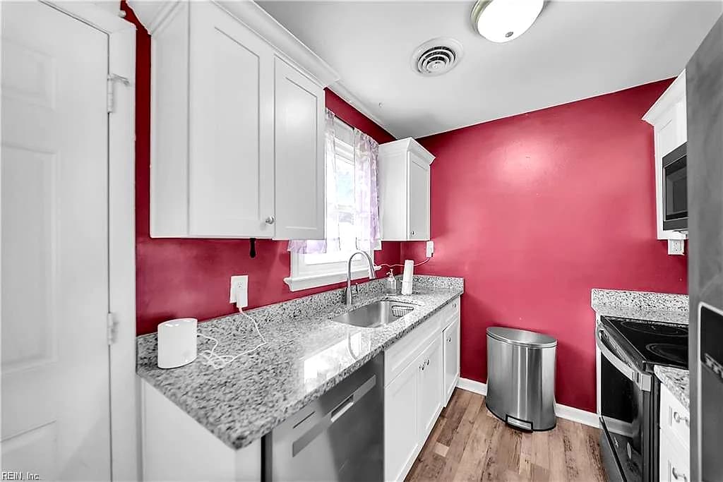 1935 N Lakeland DR, NORFOLK VA 23518 thumb 7